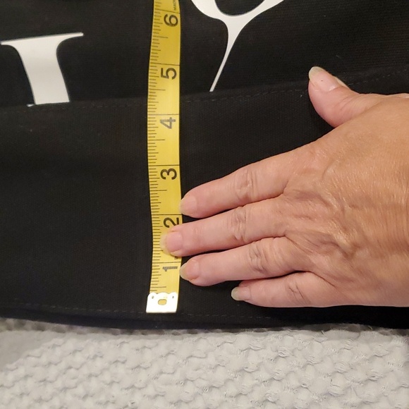 Michael Kors Watch Hunger Stop LOVE Tote bag Canvas black - Picture 9 of 15